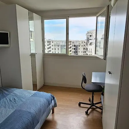 De 105 M2 ,4 Chambres, Balcon,parking *