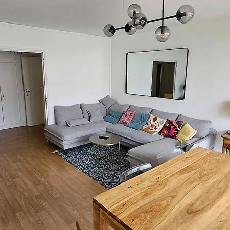 De 105 M2 ,4 Chambres, Balcon,parking Daire