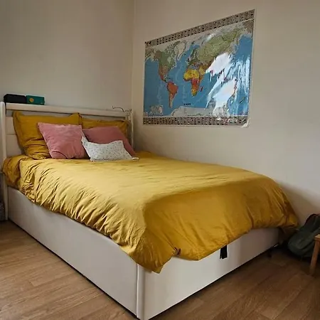 De 105 M2 ,4 Chambres, Balcon,parking Daire *