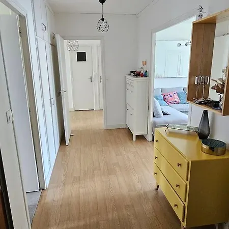 De 105 M2 ,4 Chambres, Balcon,parking Paris